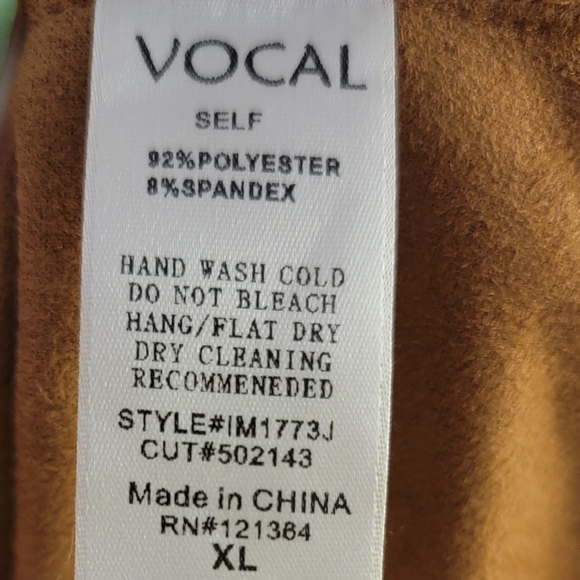 Vocal Women's Faux Suede Western Fringe Jacket - Picture 4 of 4